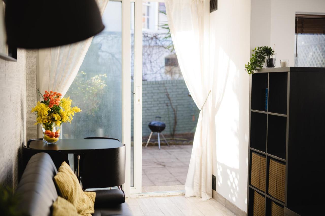 Апартаменты Chelsea Private Garden Maisonette Лондон Экстерьер фото