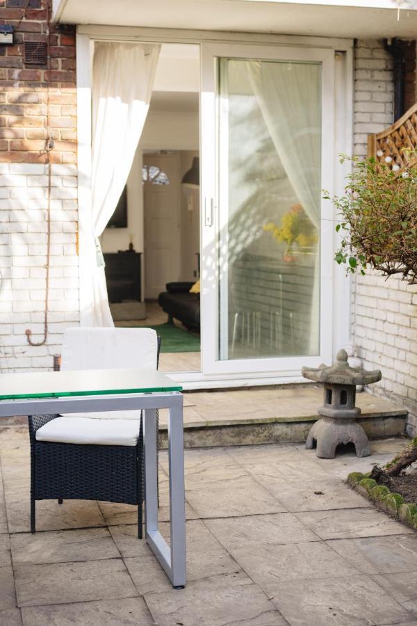 Апартаменты Chelsea Private Garden Maisonette Лондон Экстерьер фото